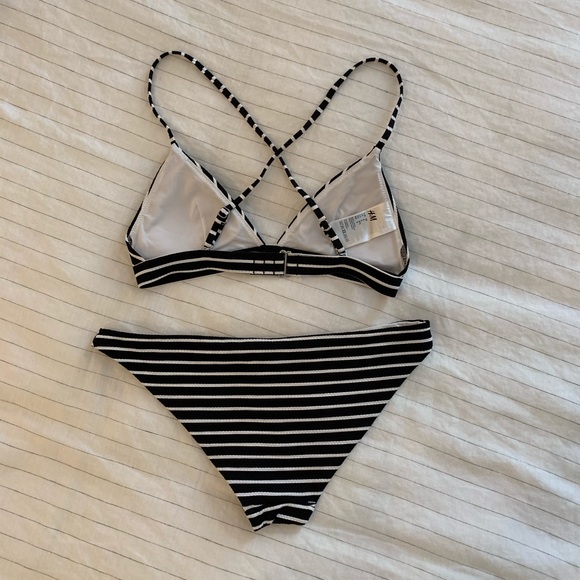 H&M striped bikini - Picture 2 of 4